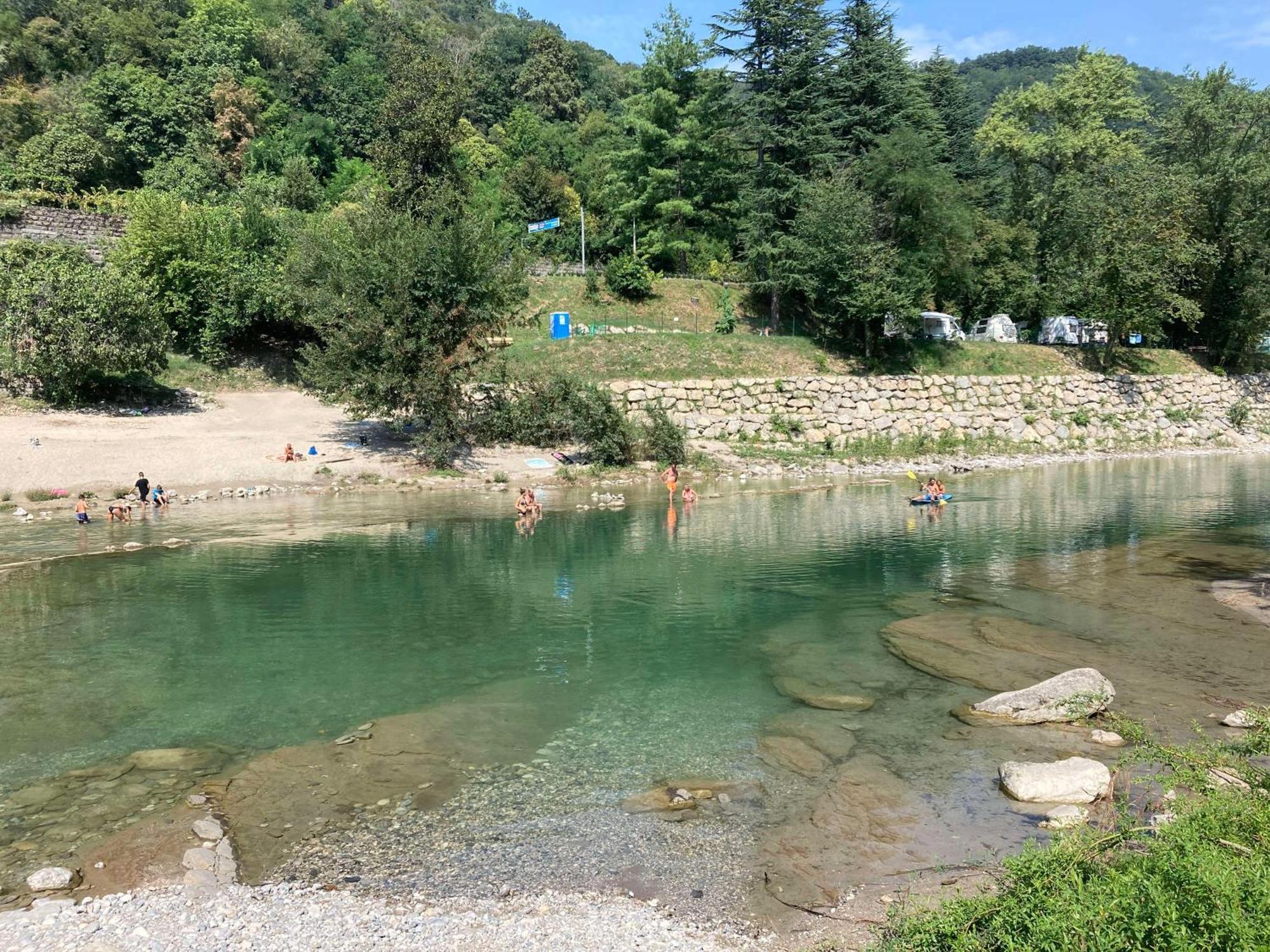 Soca Guesthouse Kanal 外观 照片